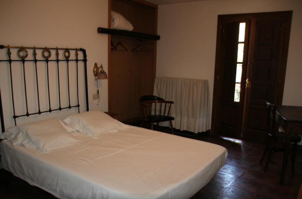 La Casa Del Reloj Guest House Molinaseca Luaran gambar